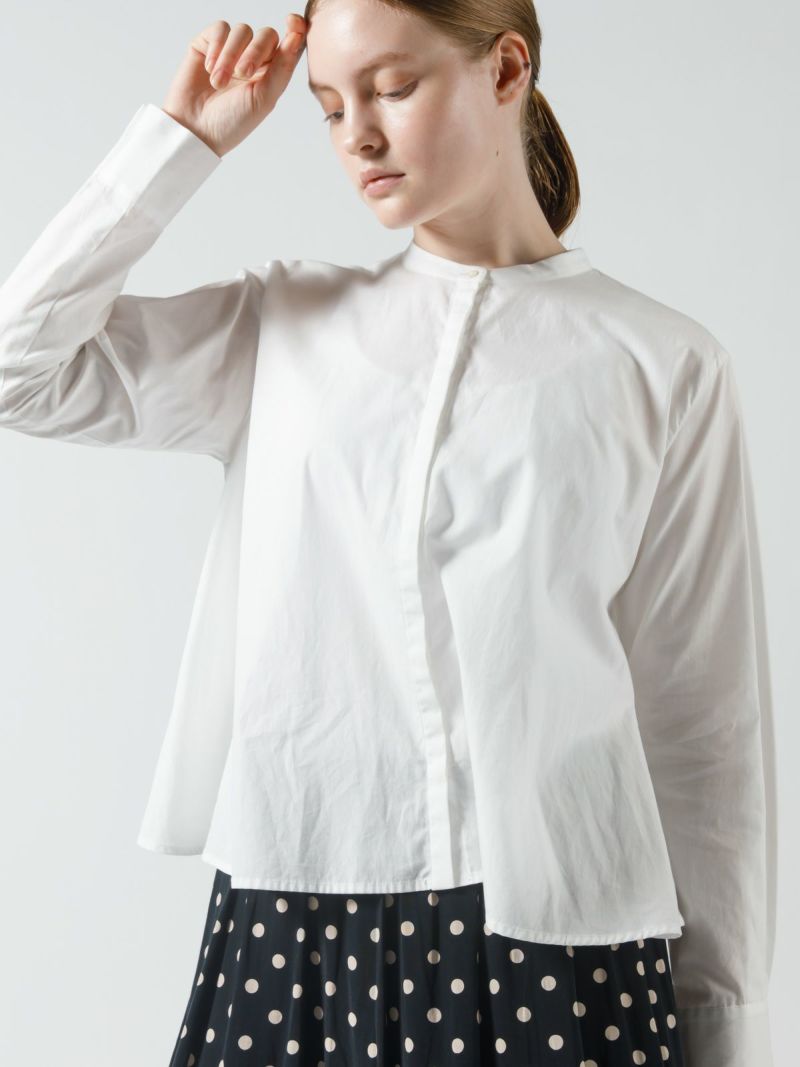 stand collar flare shirt     off white