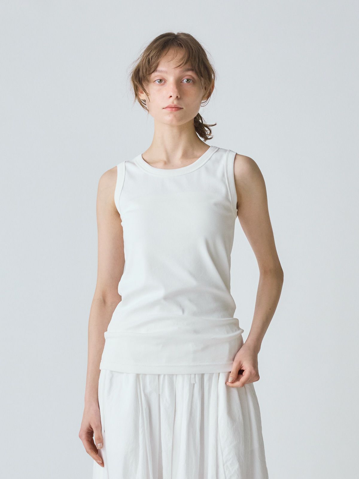 basic tank top	/ off white