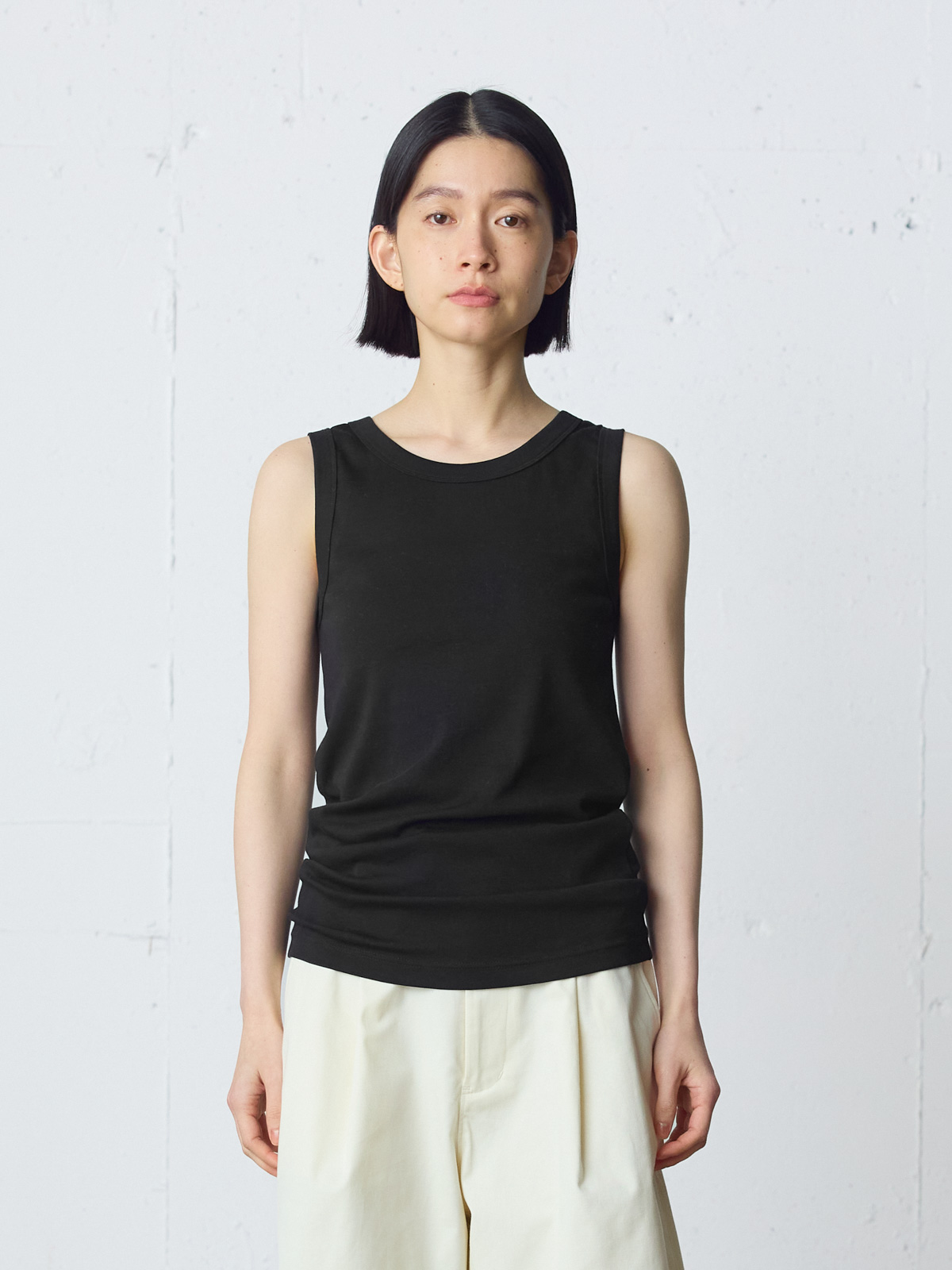 basic tank top / black