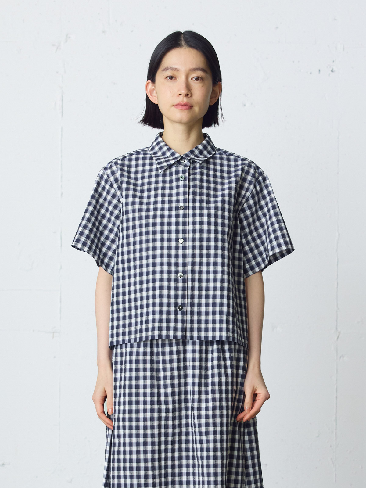 seersucker check shirt / navy check