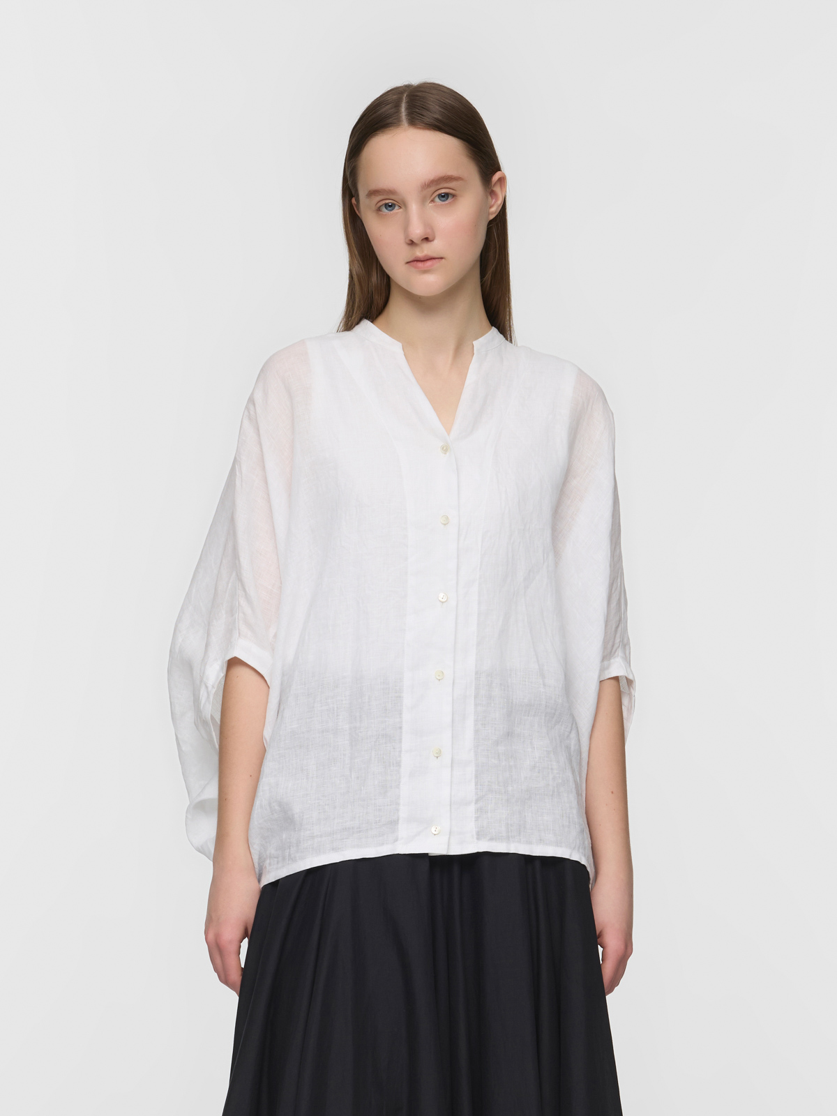 linen stand collar cocoon shirt / off white