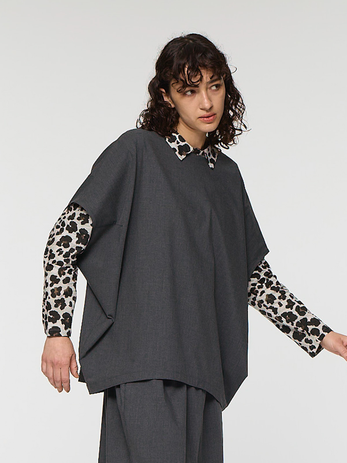 T/R cocoon wide P/O / gray