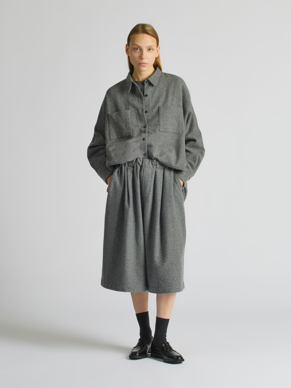 wool wide half PT / gray