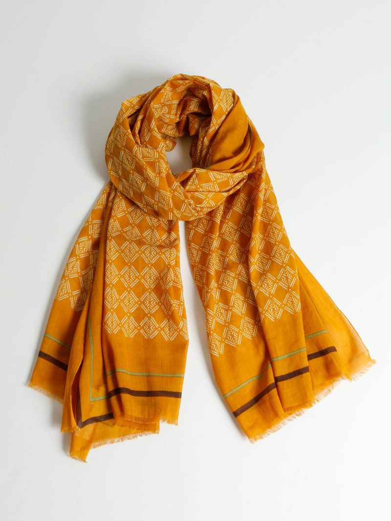 新品タグ付き【定価2.5万】LOVAT&GREENロバットグリーン 大判ストール 新品タグ付き【定価2.5万】LOVAT&GREENロバットグリーン 大判
