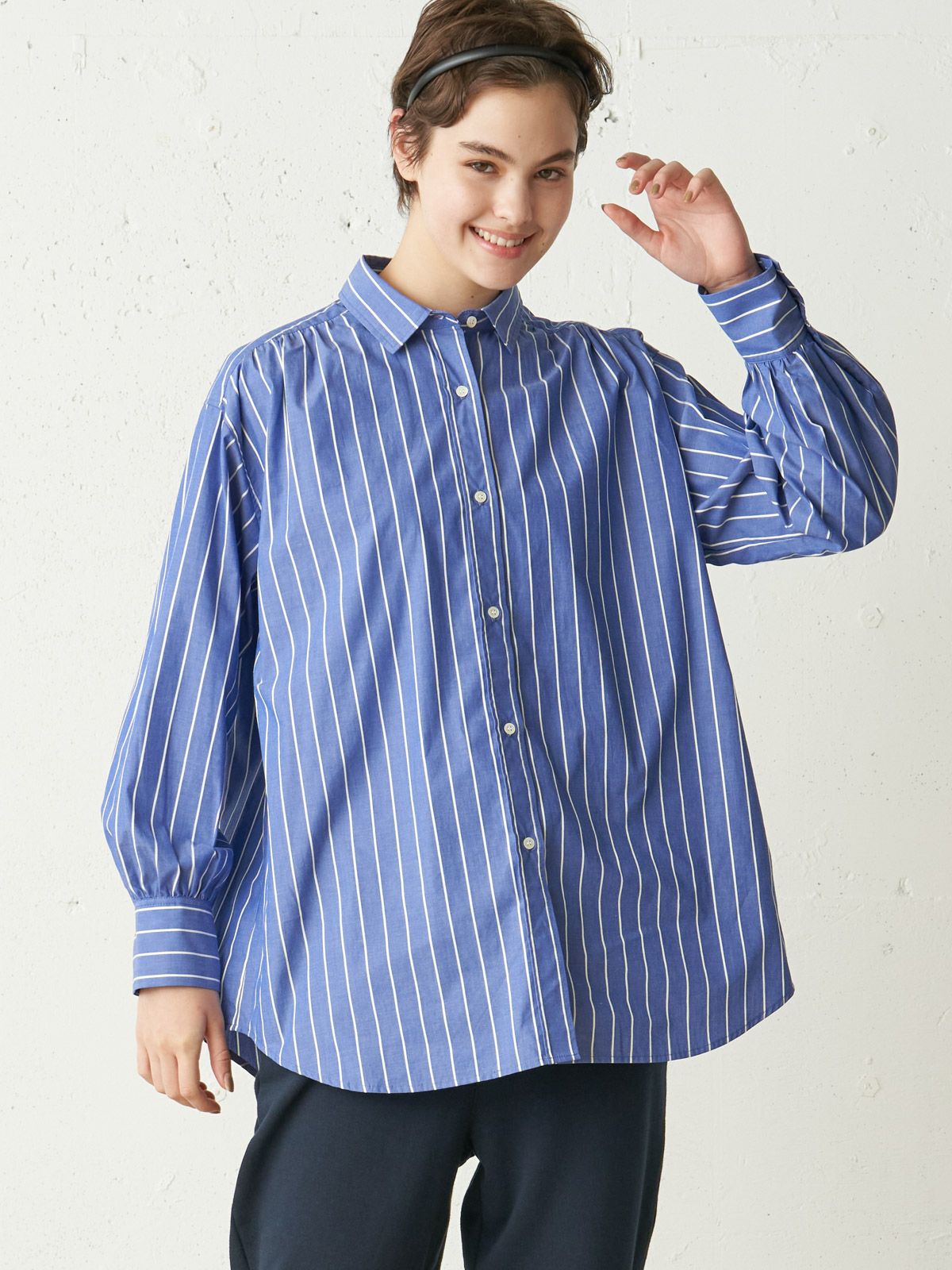 stripe gather shirt