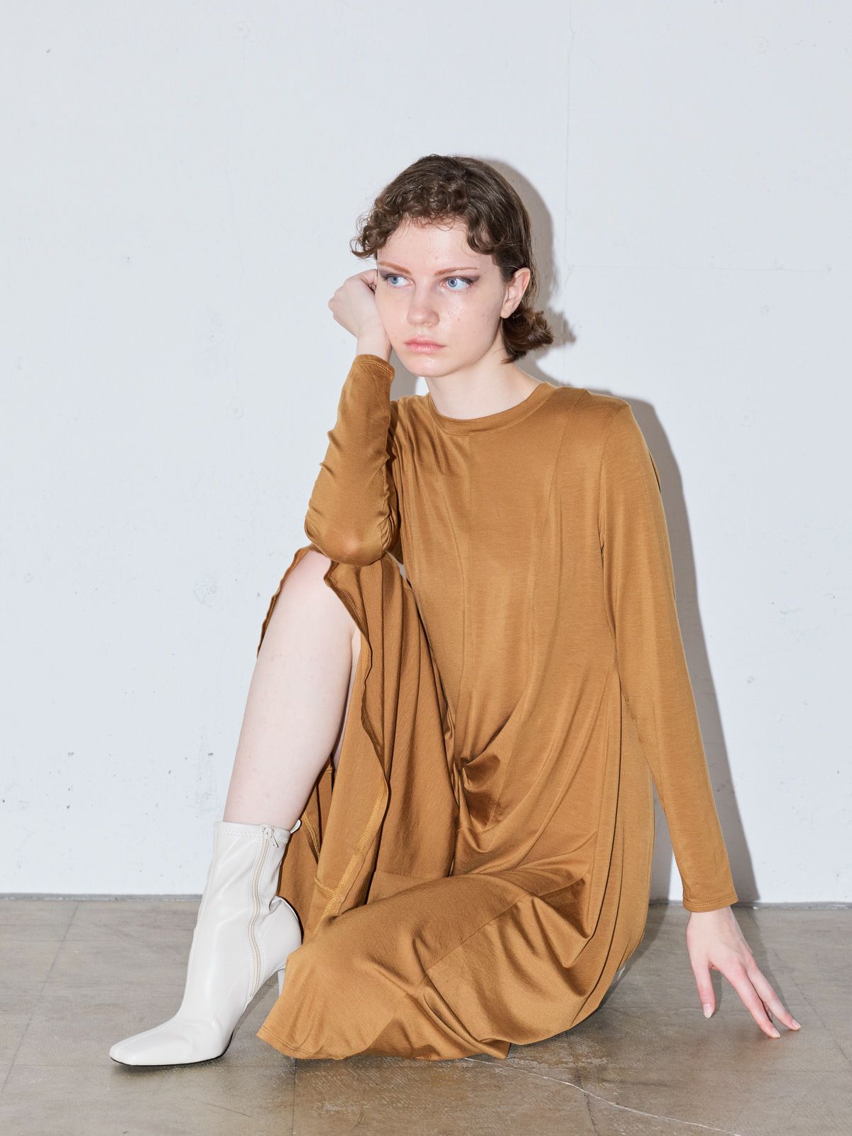 MIDIUMISOLID for Ladies フレアロングワンピース｜ MARcourt ONLINE