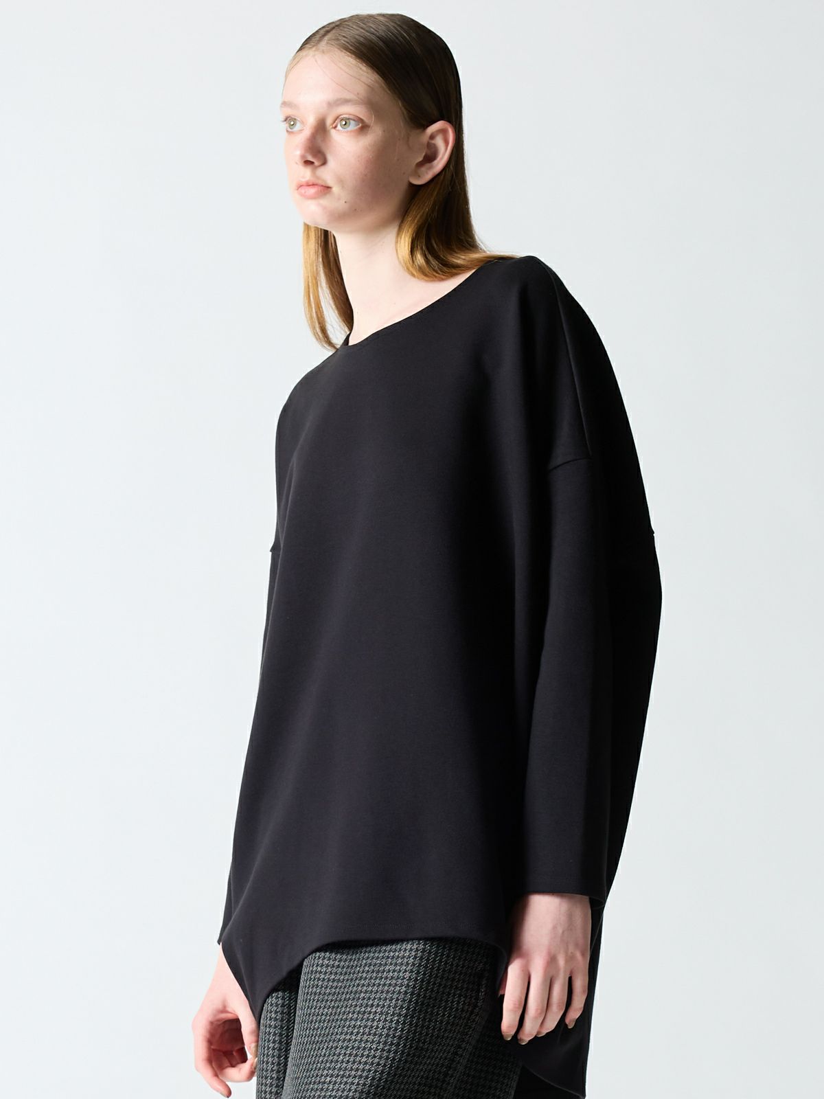 crew  neck  cocoon P/O