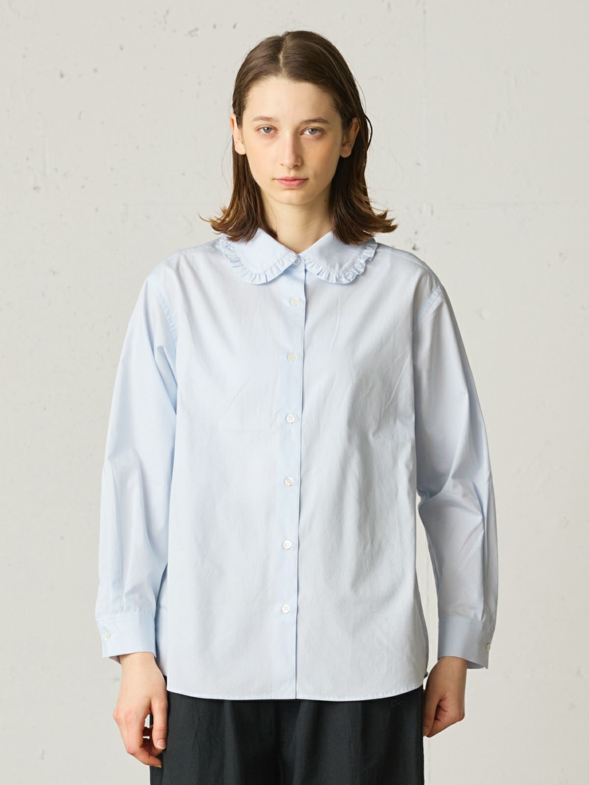 frill collar shirt