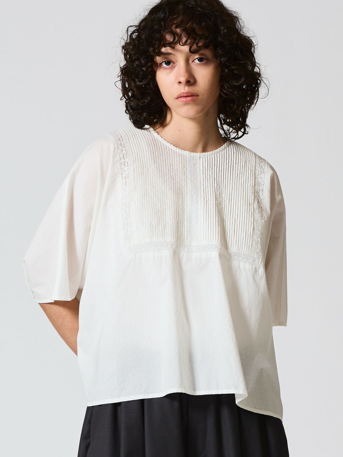 pin tuck short poncho