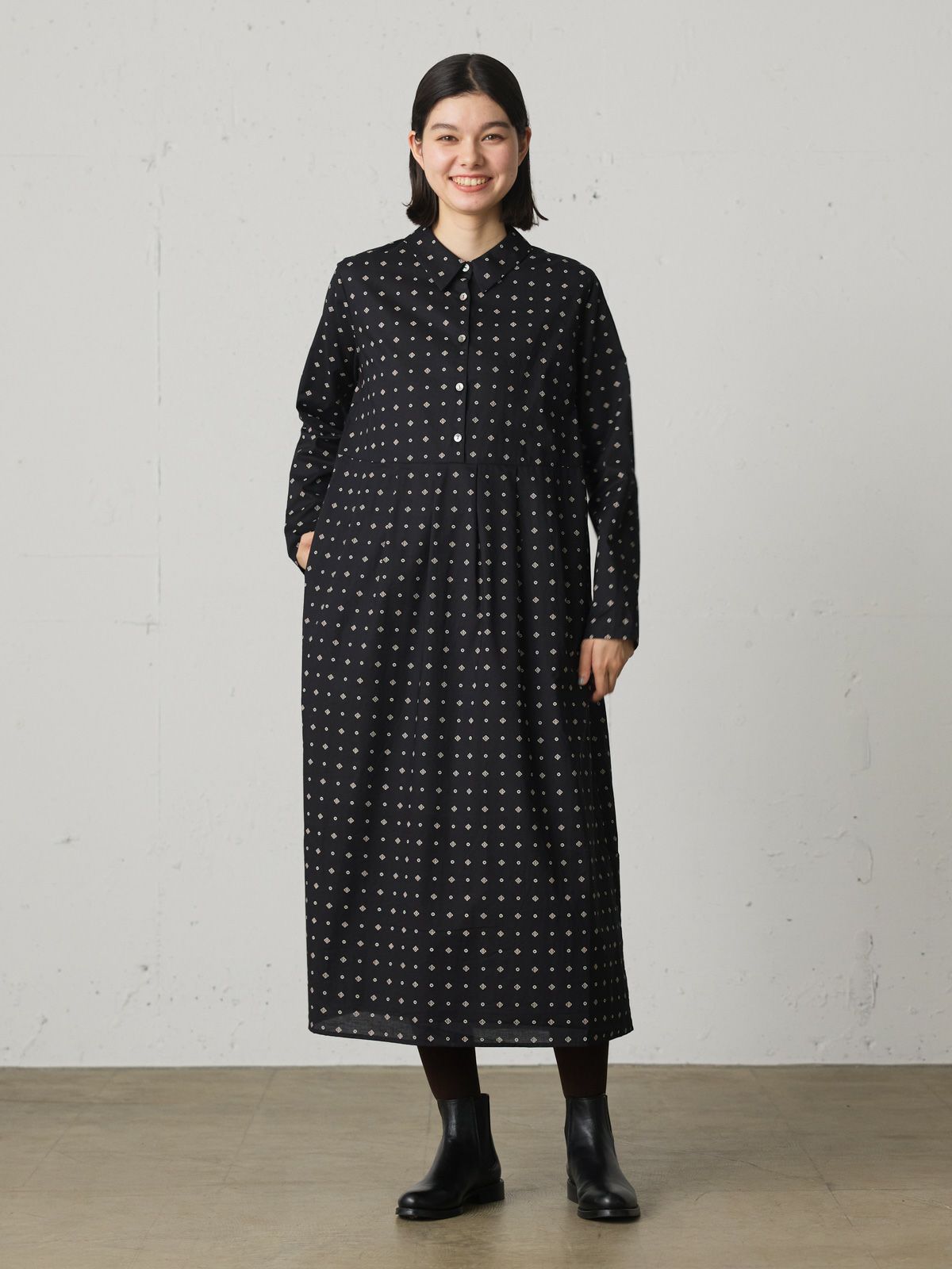 3/10(月)12:00販売終了】MidiUmi 小紋柄切替ワンピース｜ MARcourt 