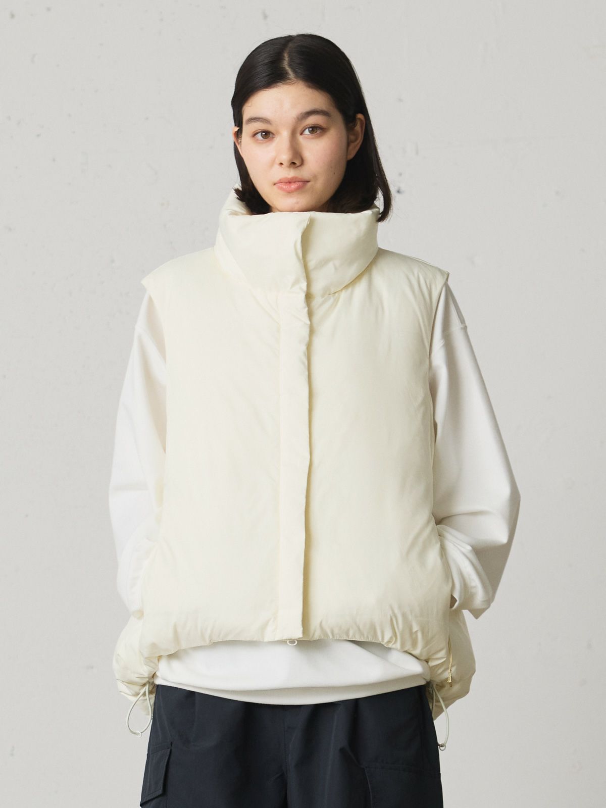 3/10(月)12:00販売終了】MidiUmi ハイネックダウンベスト｜ MARcourt 