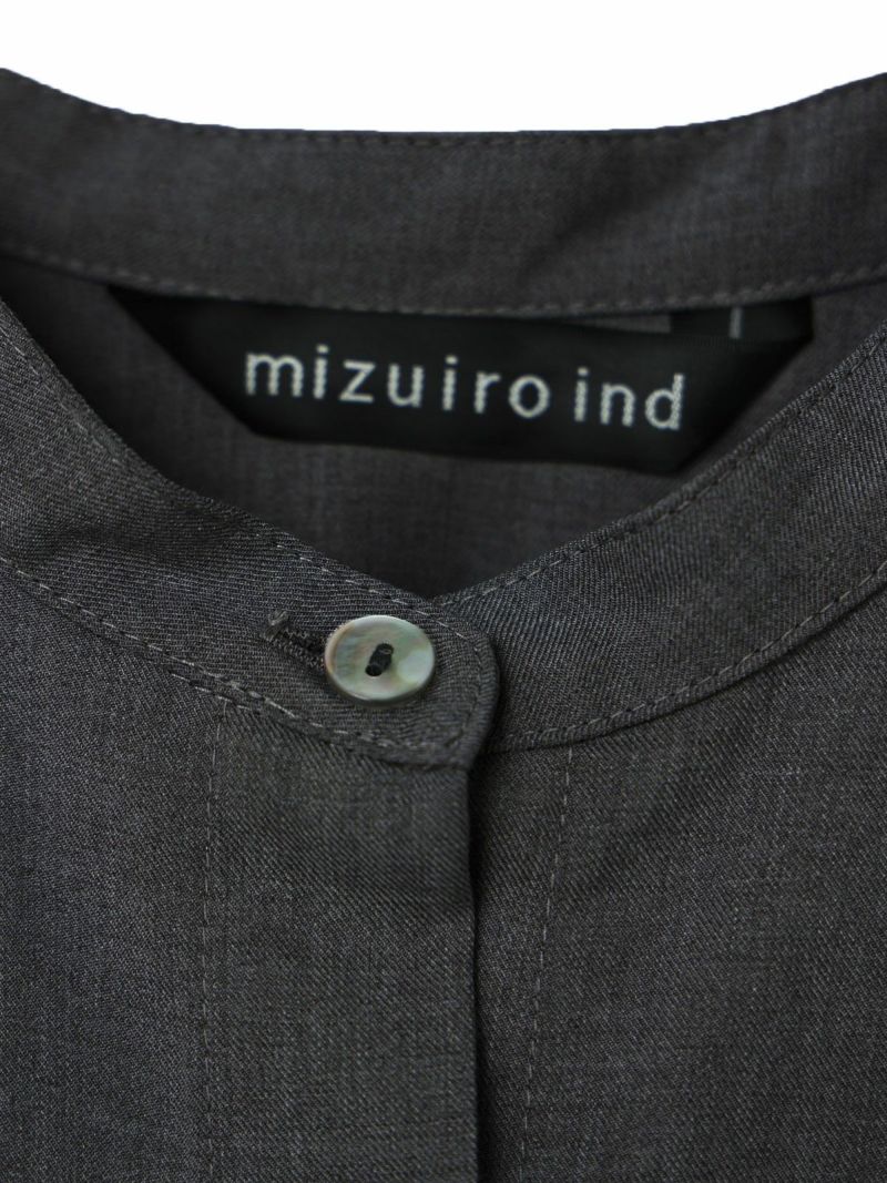 極美品　ミズイロインド　スタンドカラーオープンワンピース　ダークグレー mizuiro ind T/Rスタンドカラーフレアワンピース｜ MARcourt