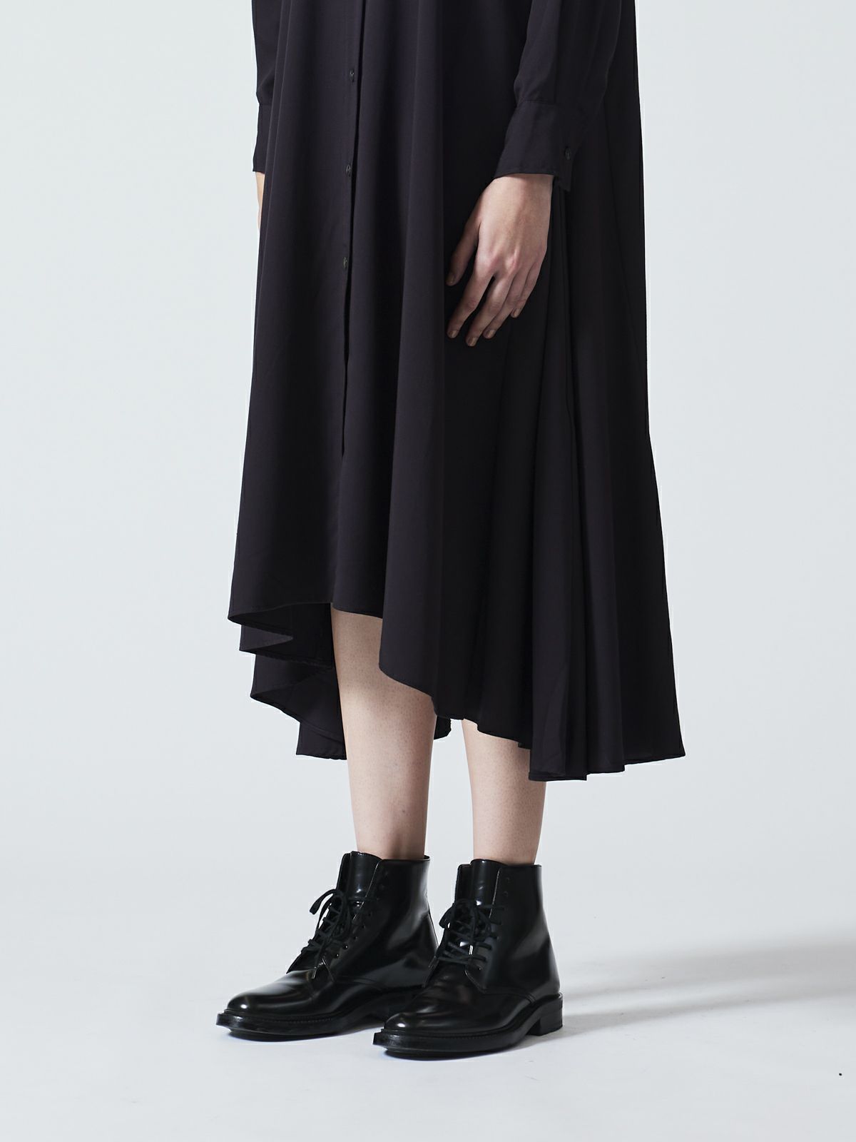 mizuiro ind T/Rスタンドカラーフレアワンピース｜ MARcourt ONLINE  