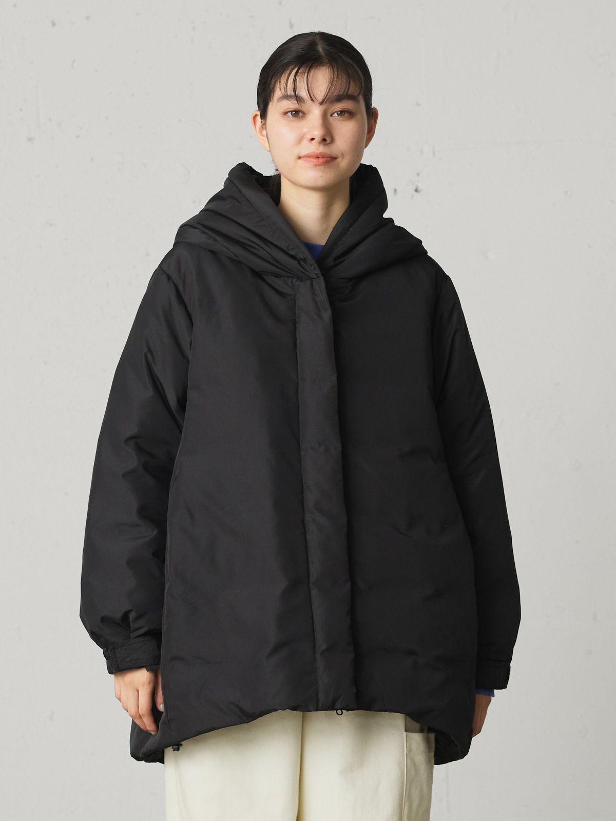 hooded down blouson