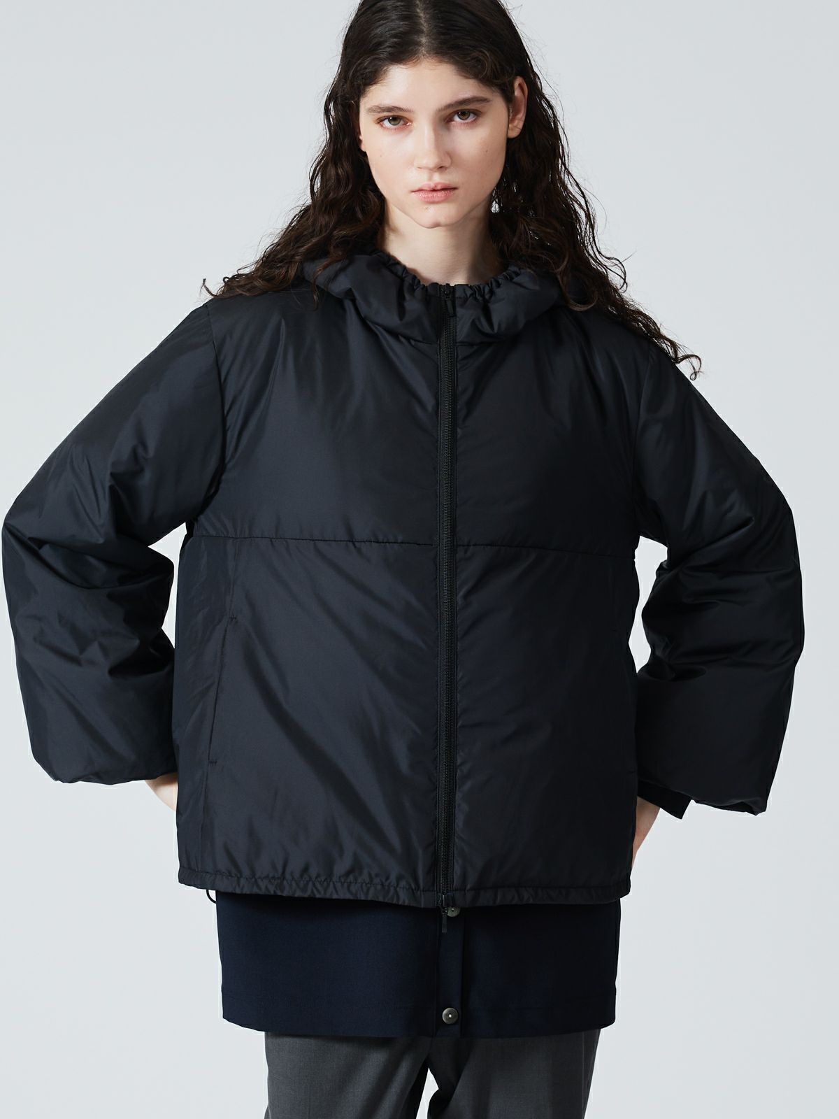 mizuiro ind フード付きダウンジャケット｜ MARcourt ONLINE STORE  