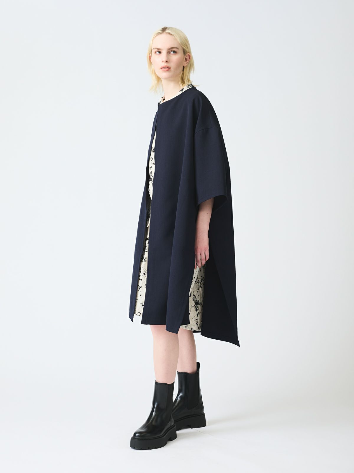 mizuiro ind ノーカラーハーフスリーブコート｜ MARcourt ONLINE STORE  