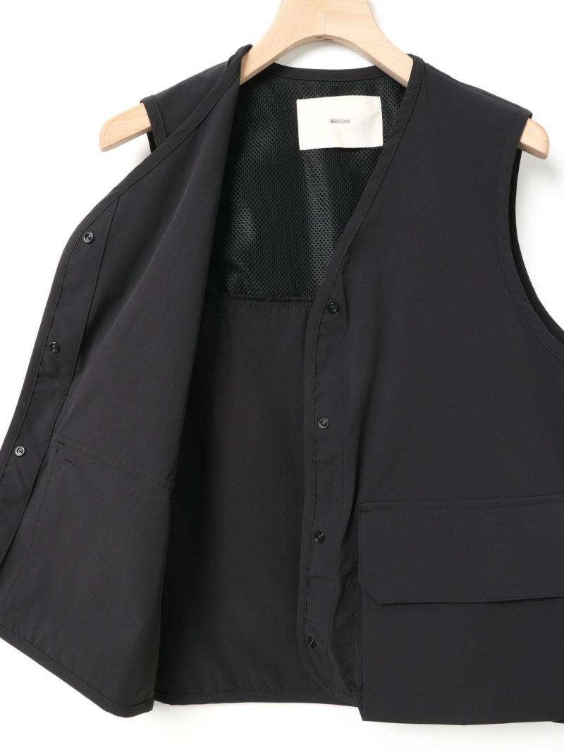 ミーアンドモウMI AND MOU ブラックベスト ribbon vest｜ブラック | MI AND MOU