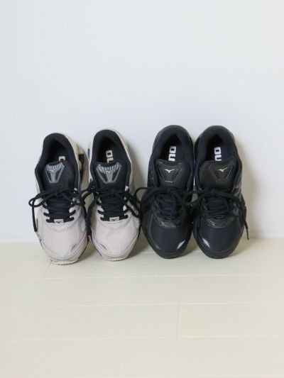 MIZUNO ウェーブプロフェシースニーカー (D1GA333701)