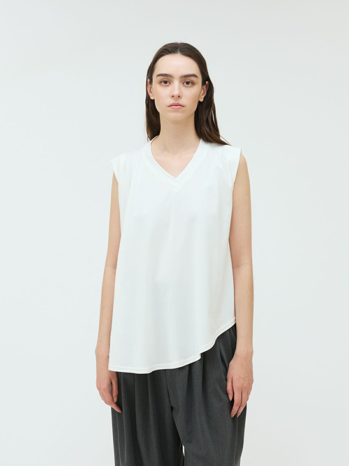 V neck asymmetry N/S P/O