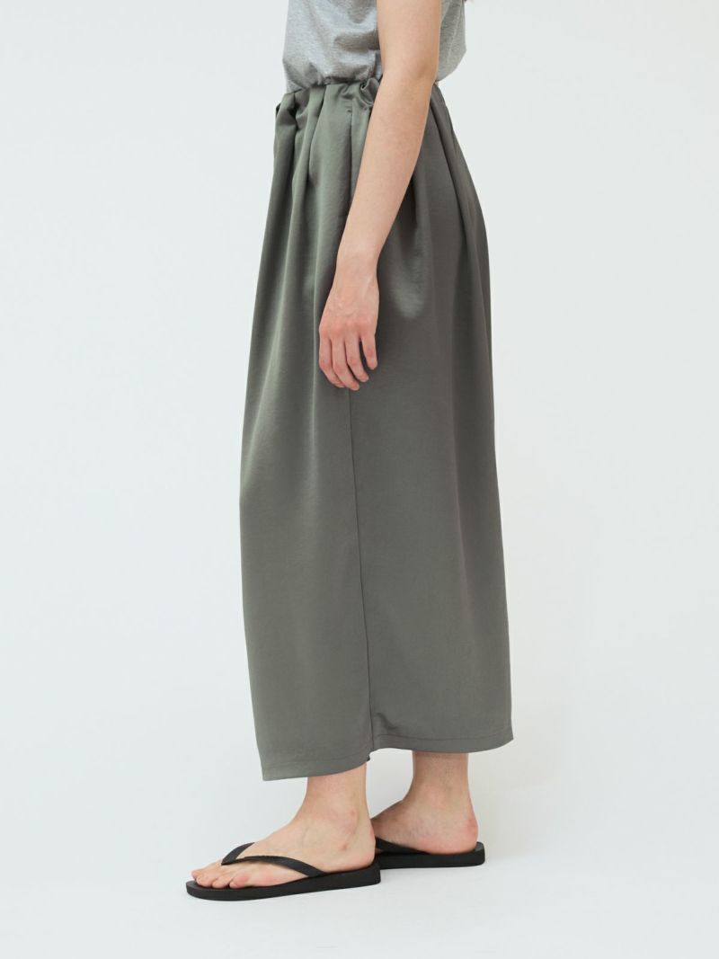 mizuiro ind フロントタックロングスカート｜ MARcourt ONLINE