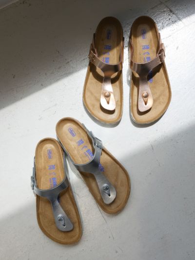 BIRKENSTOCK トングメタリックサンダル