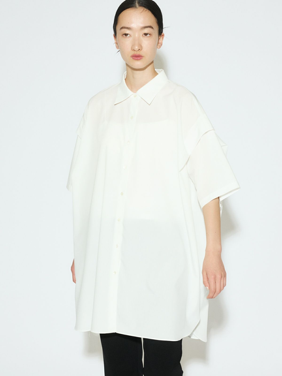 tuck shoulder wide shirt.S