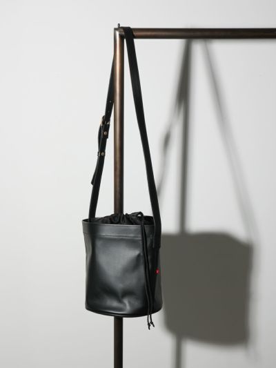 Permanent Age/P.A. バケツ型レザーショルダーバッグ