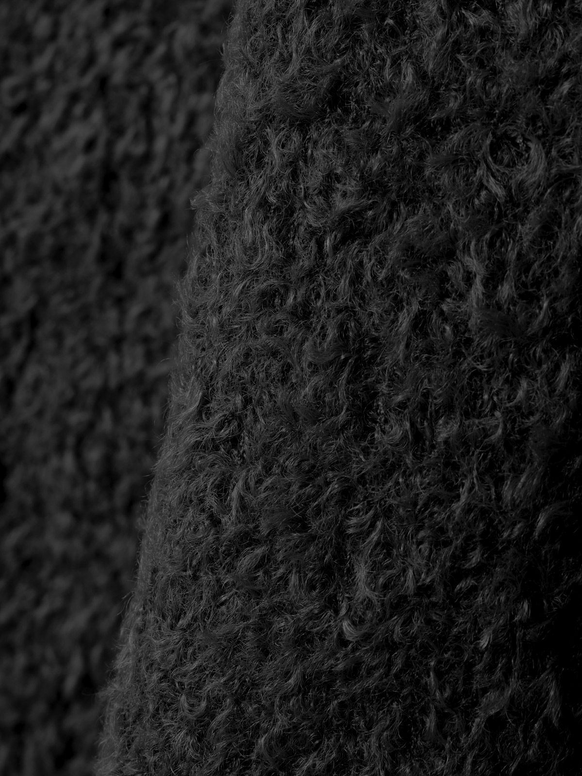 mizuiro ind へアリーVネックベスト｜ MARcourt ONLINE STORE