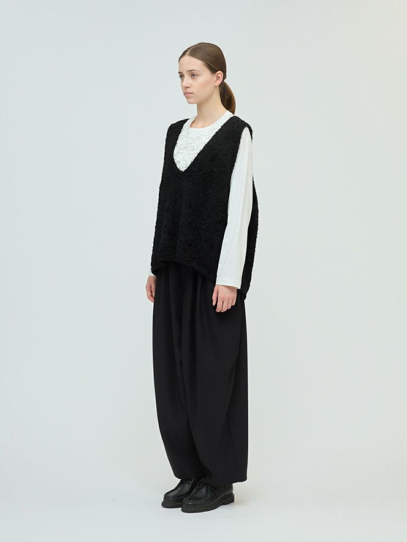 mizuiro ind ブラック Vネック長袖シャツ mizuiro ind へアリーVネックベスト｜ MARcourt ONLINE STORE