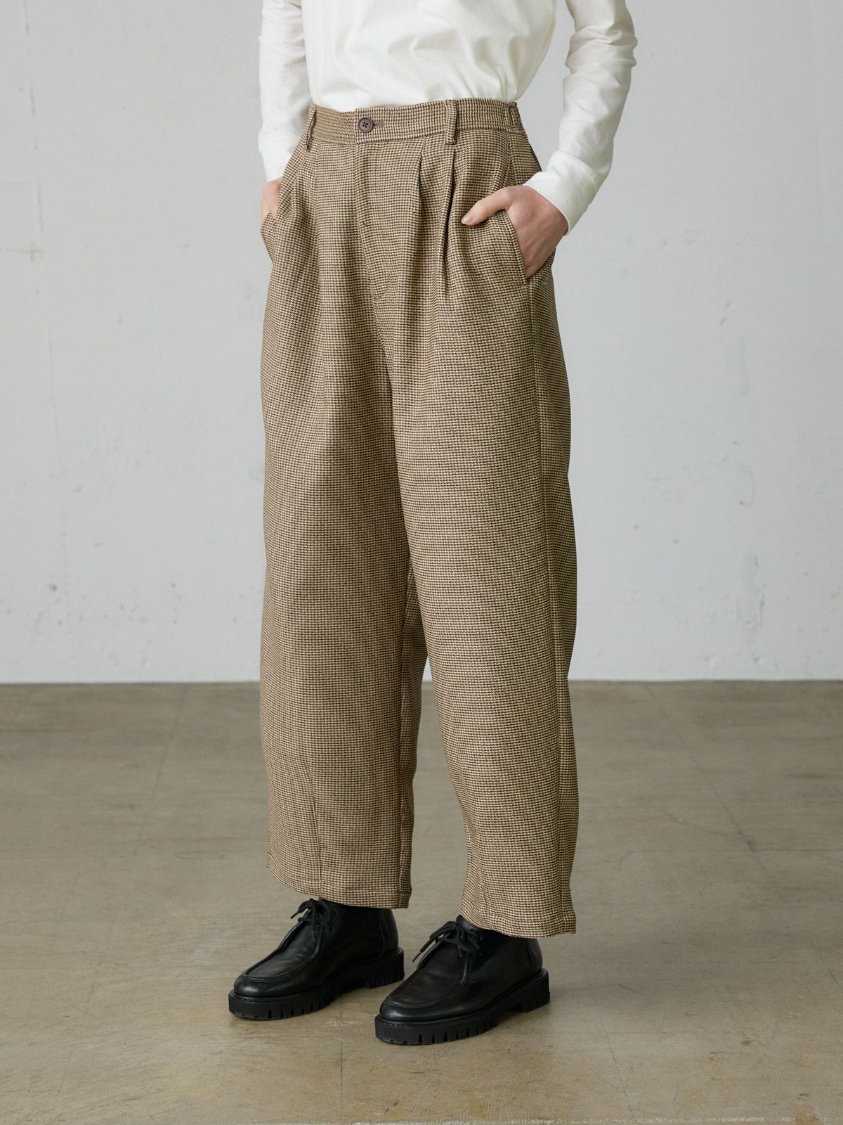 MidiUmi ストレートパンツ｜ MARcourt ONLINE STORE - マーコート