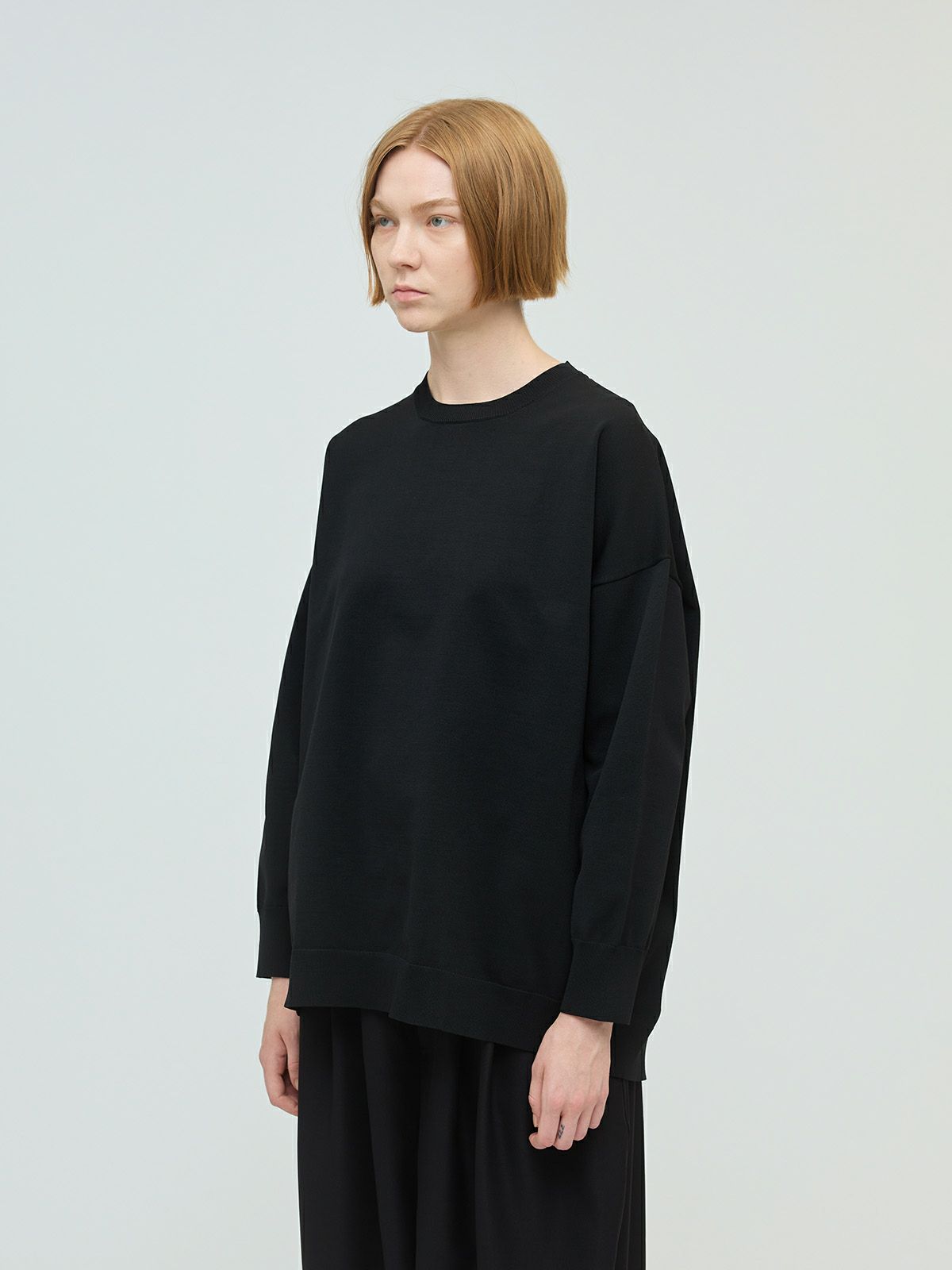 mizuiro ind クルーネックワイドプルオーバー｜ MARcourt ONLINE STORE