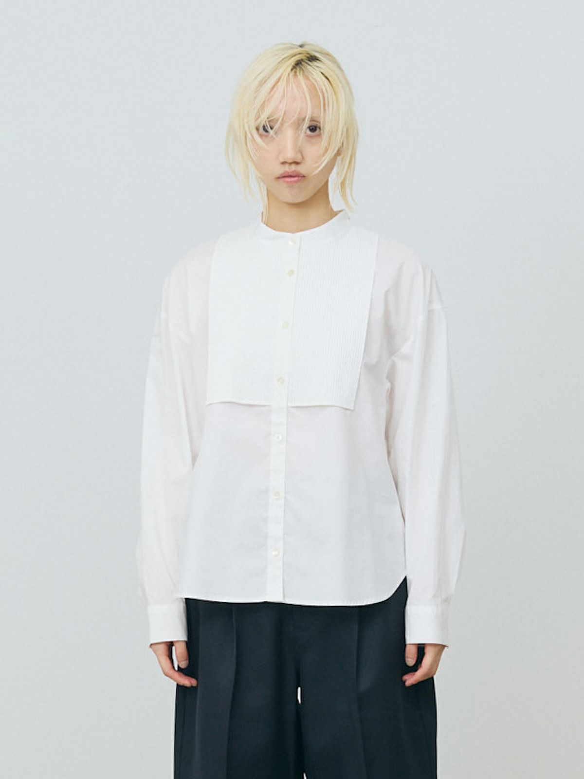stand collar pin tucked shirt