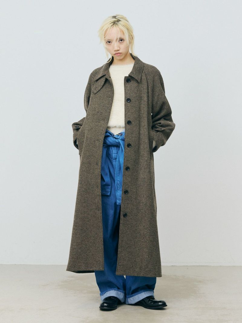 wool coat / brown