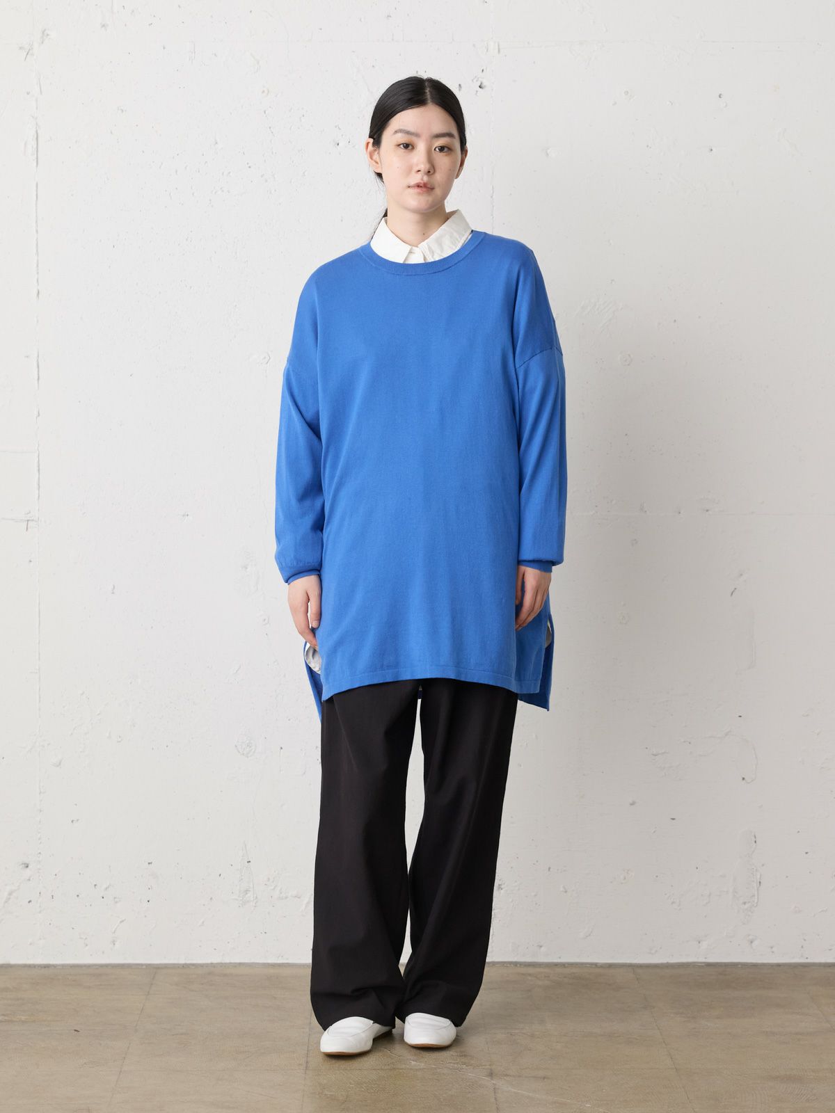 MidiUmi バックサテンツータックパンツ｜ MARcourt ONLINE STORE