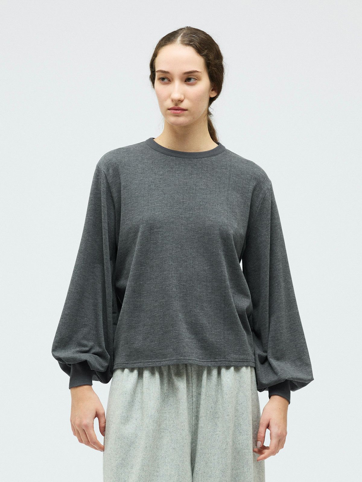 mizuiro ind ヘアリーパフスリーブロングTシャツ