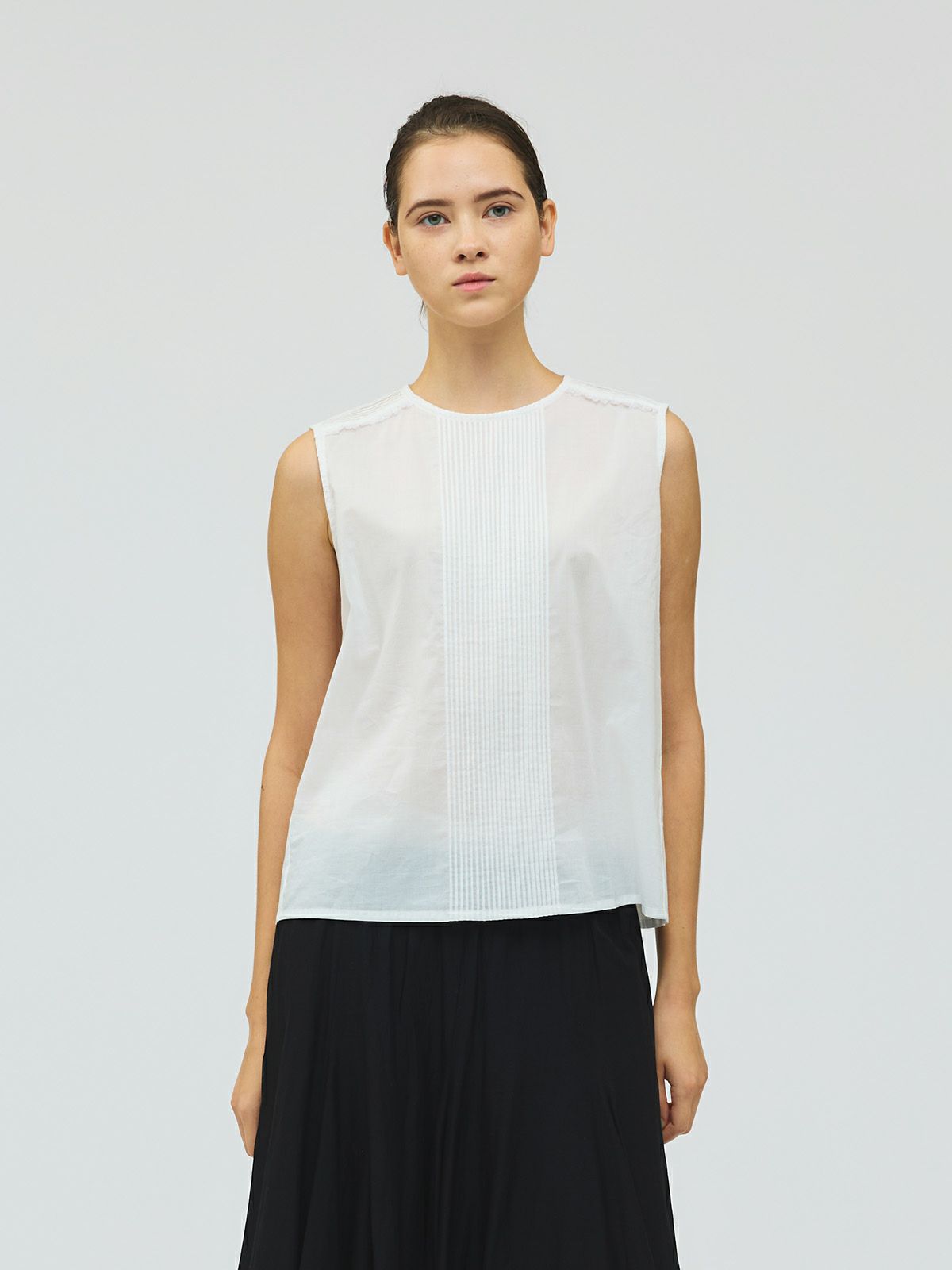 pin tuck & lace N/S P/O