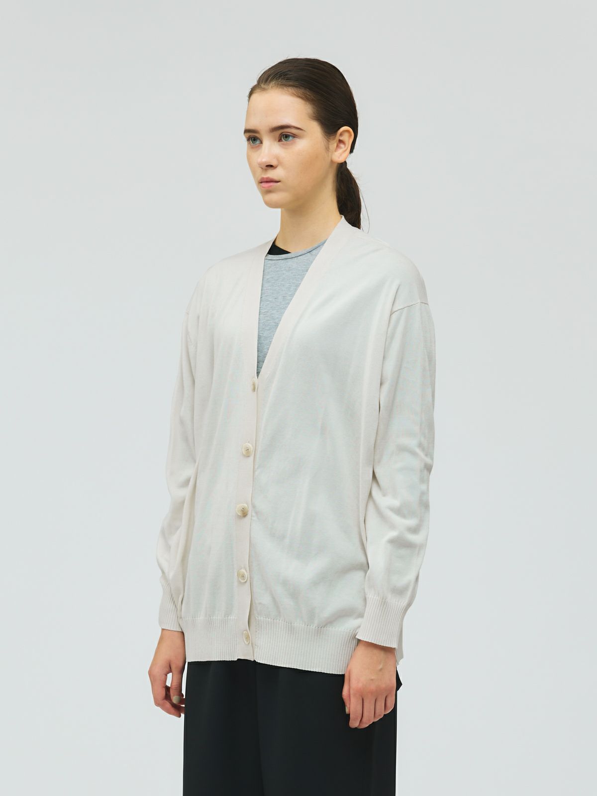 Vネックワイドカーディガン 横