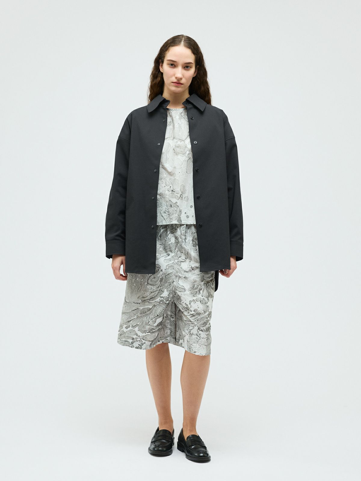 ダブルクロスワイドシャツブルゾン 横