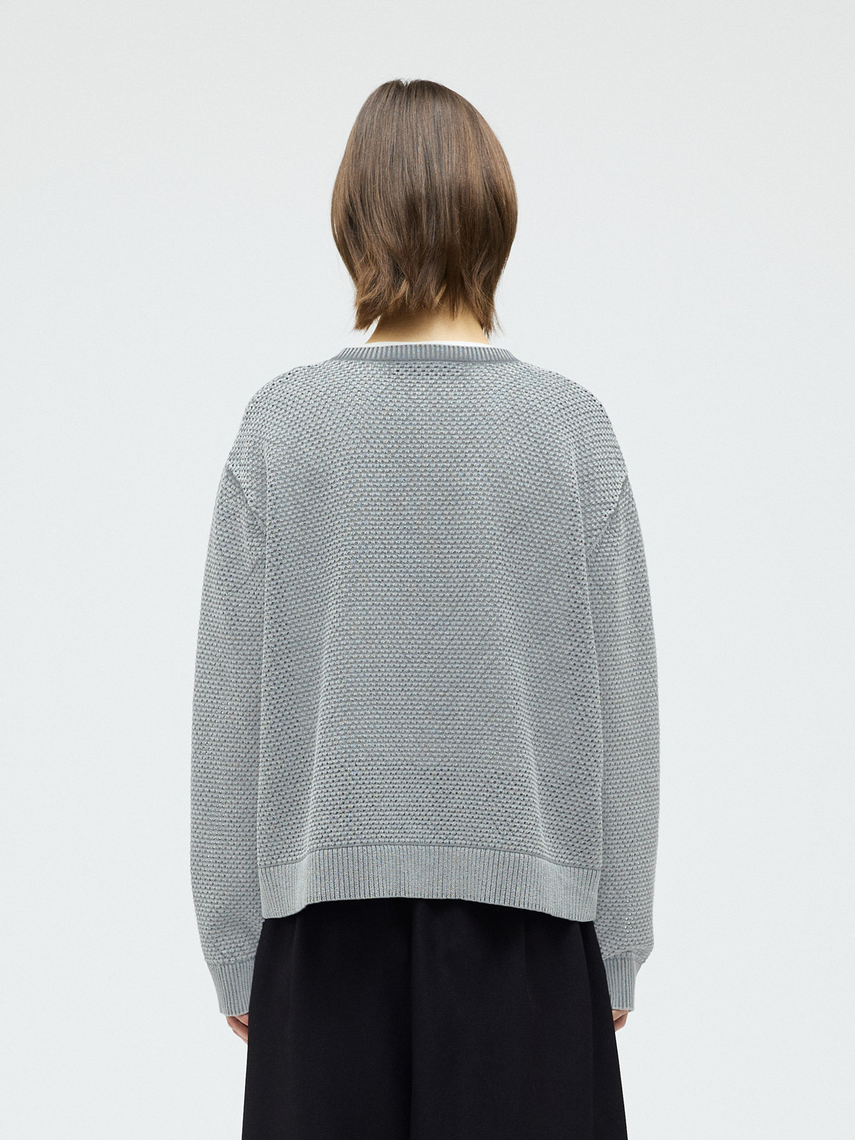 ストーンウォッシュメッシュクルーネックカーディガン 後ろ