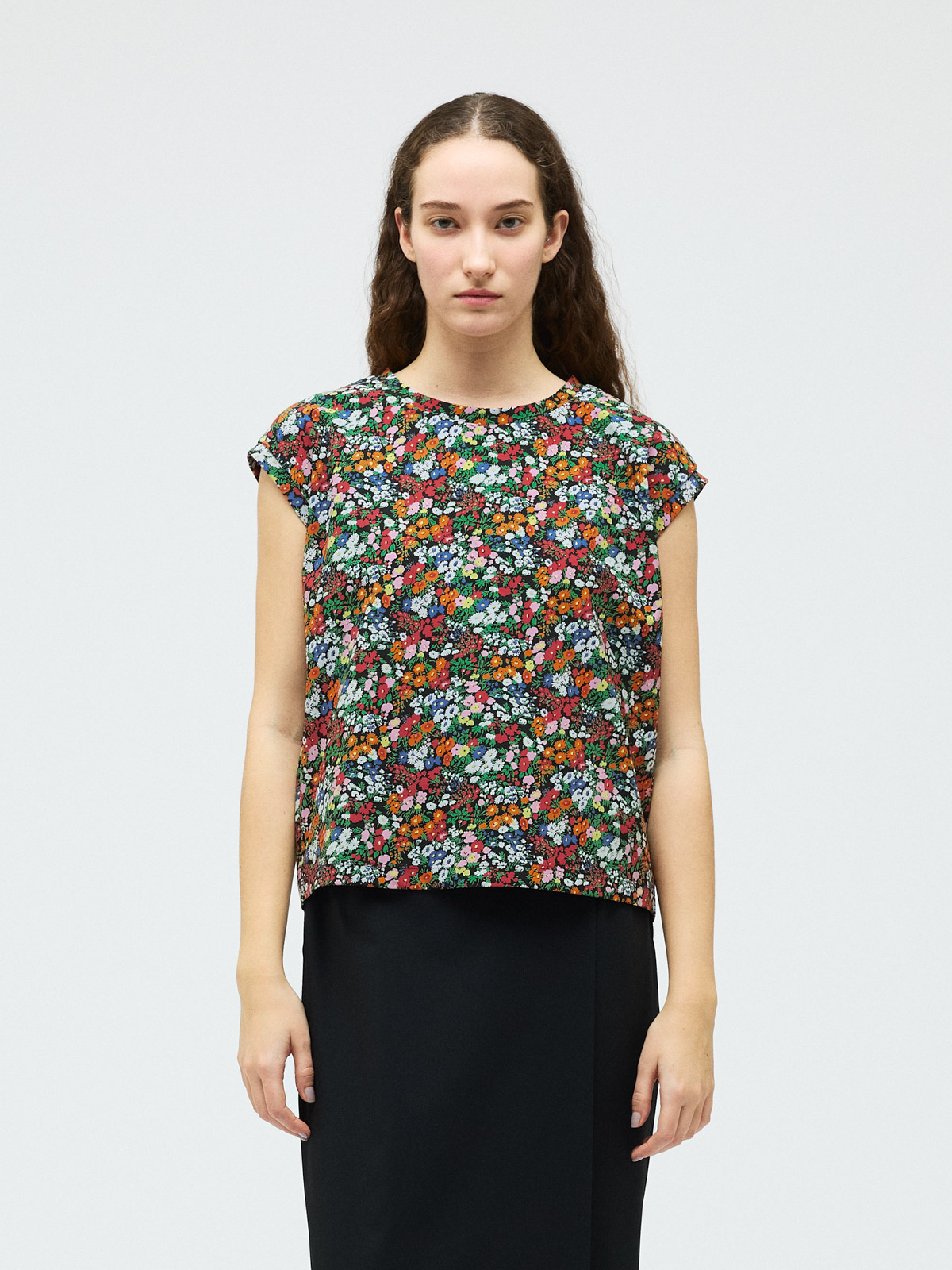 フラワープリントフレンチスリーブプルオーバー