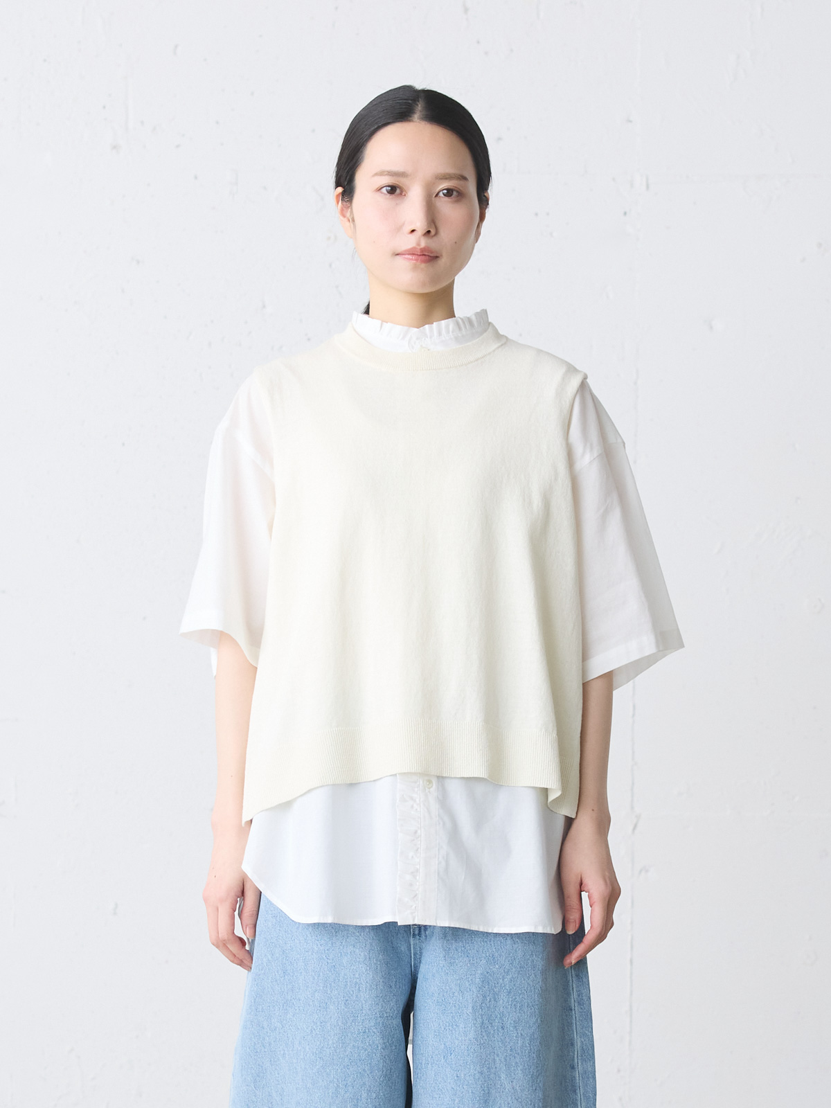 C/L side ribbon vest