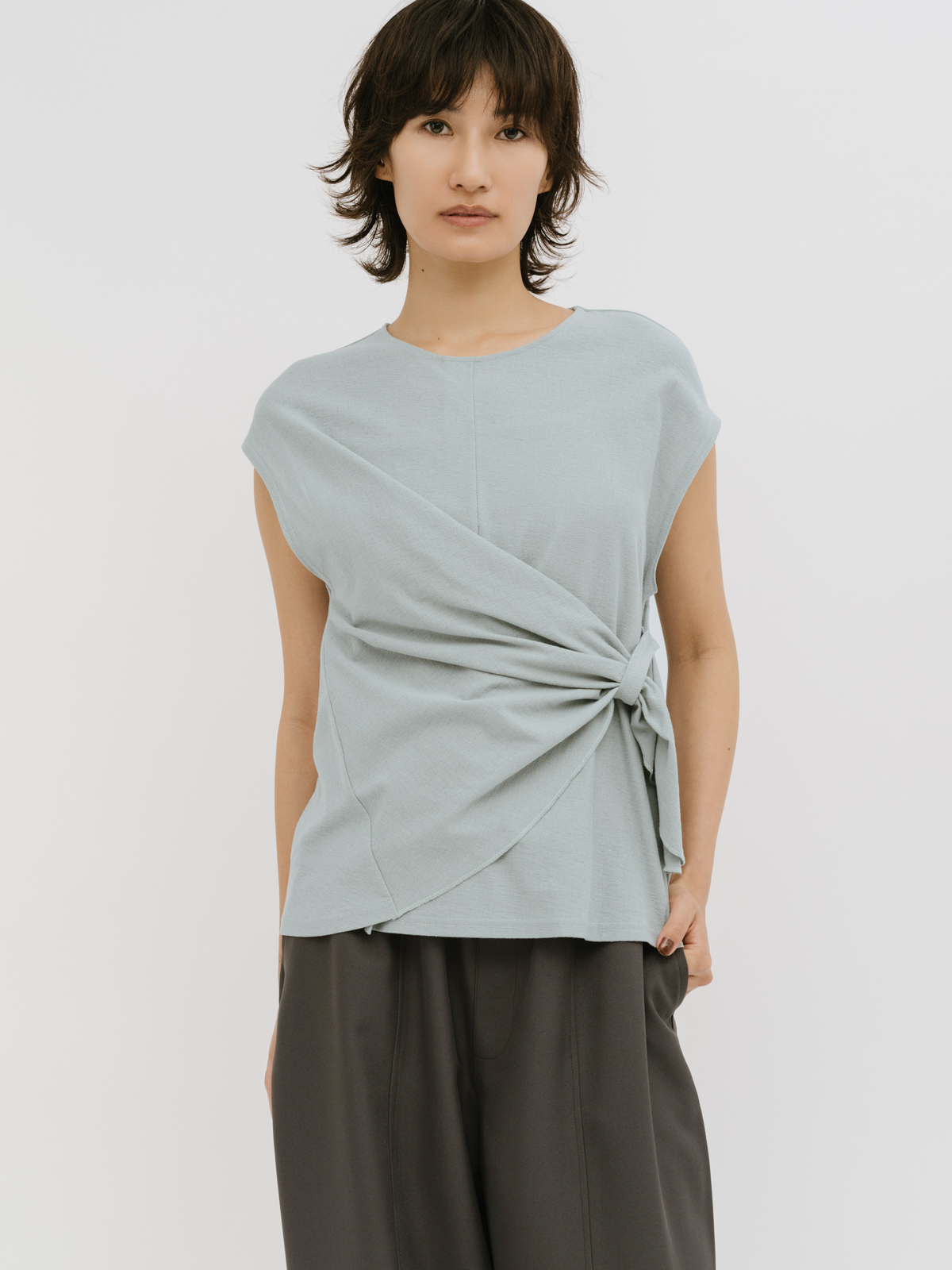 drape twist sleeveless